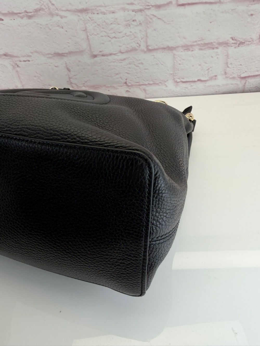 Gucci Pebbled Calfskin Large Soho Hobo Black - Picture 8 of 16